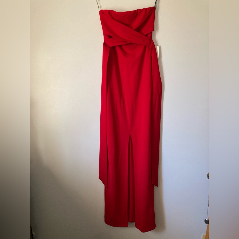 Lulu's Strapless Red Dress